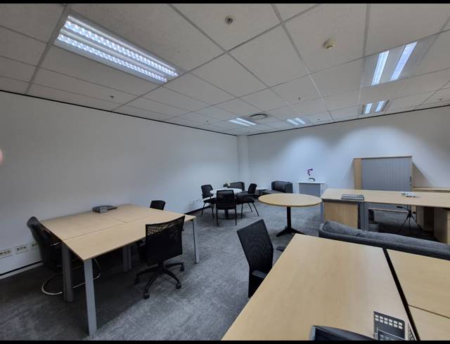 80M² OFFICE TO LET IN SANDTON CENTRAL